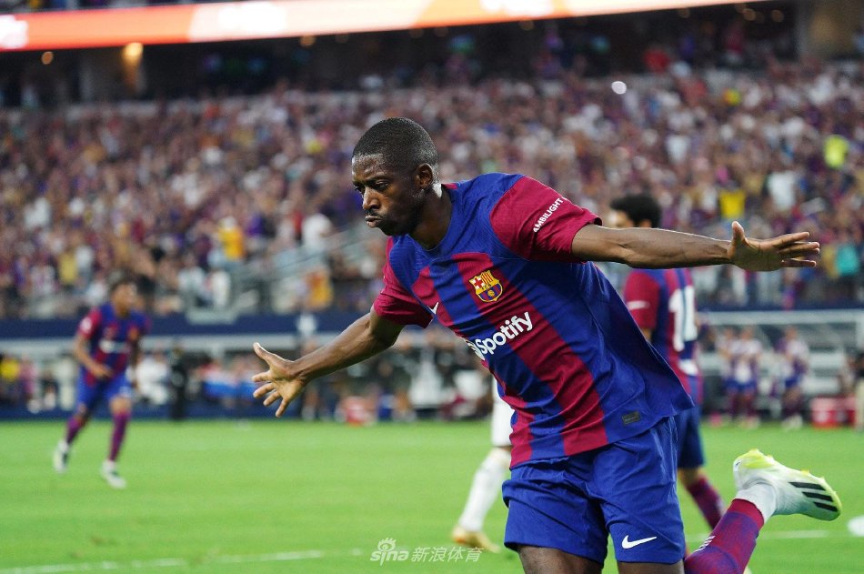 致了其父亲 致了其父亲