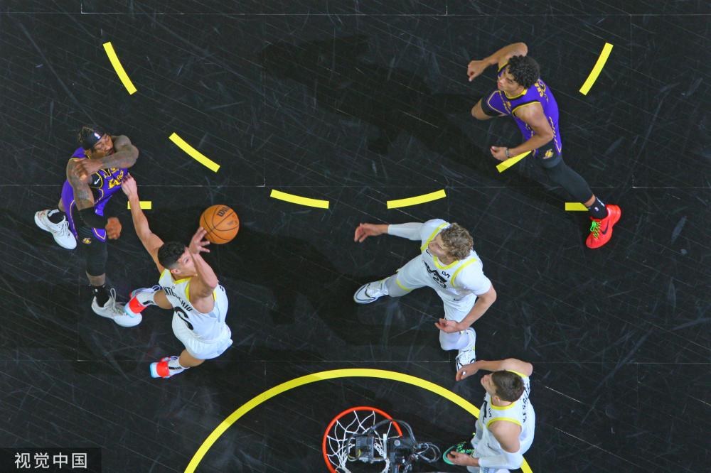 强硬的防守 强硬的防守