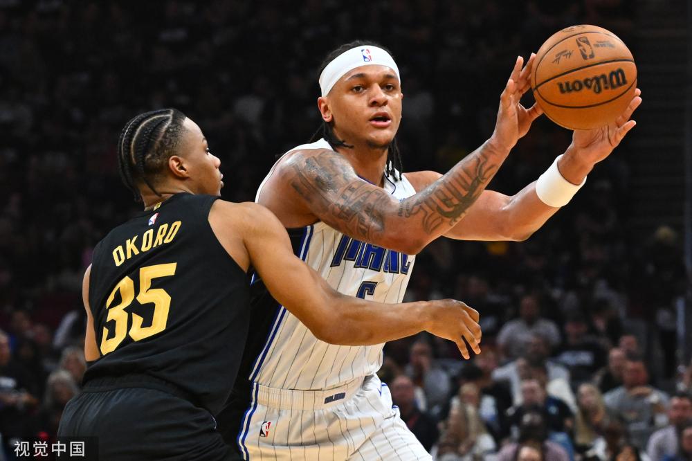 展现出了他 展现出了他